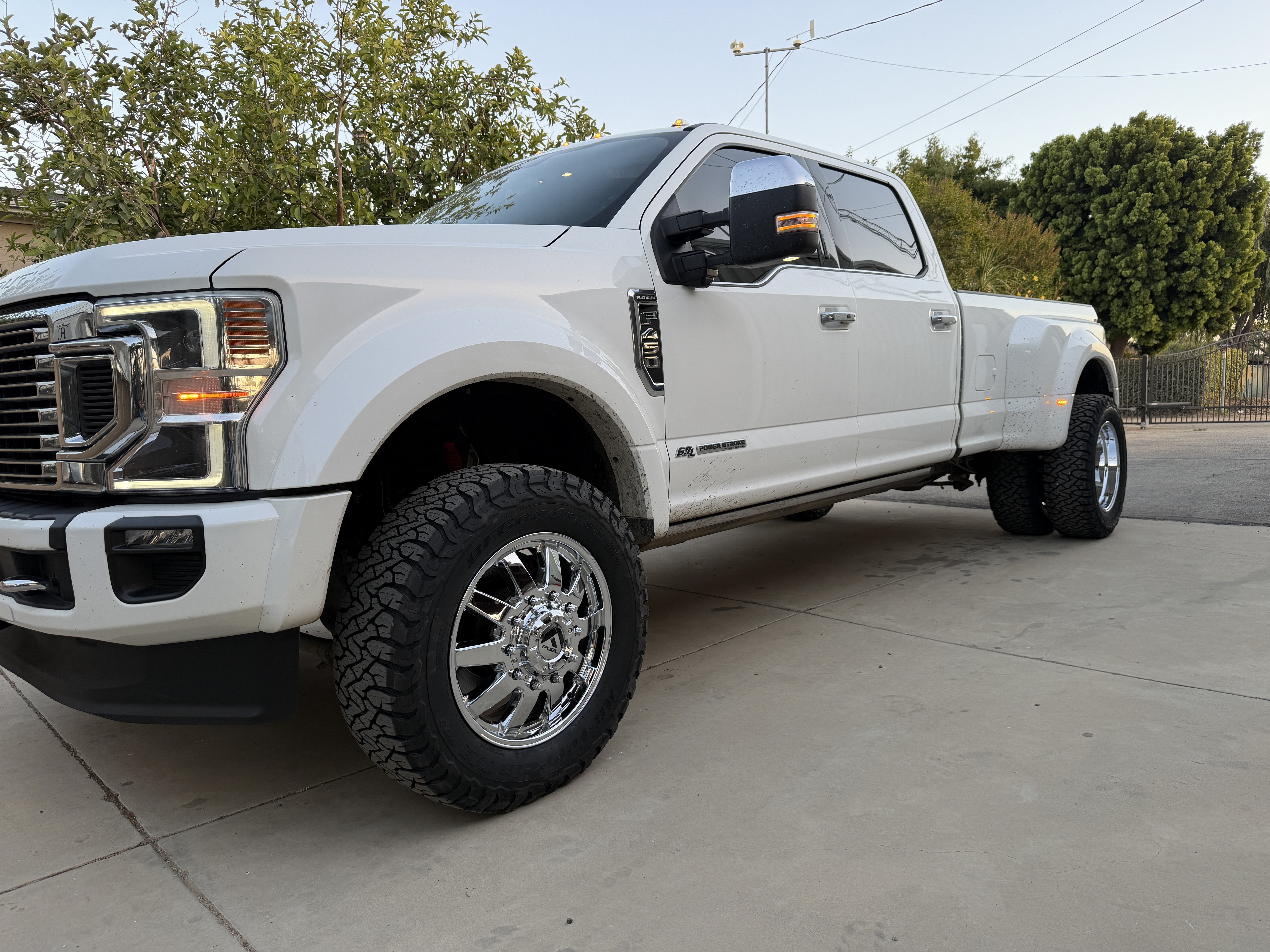 20x10 Fuel D536 Maverick Chrome Plated 19-UP DODGE DUALLY SUPER